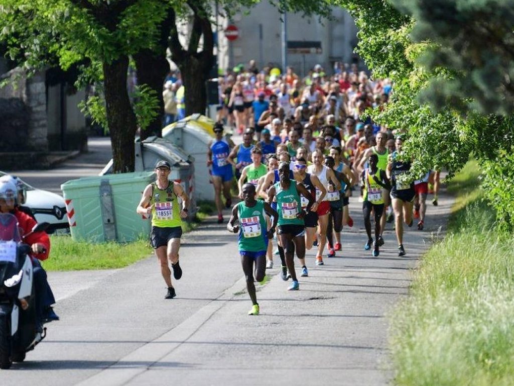 Bufera dopo le parole del presidente della Apd Miramar, Fabio Carini: al Trieste Running Festival non potranno partecipare atleti africani