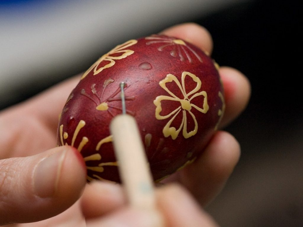 La Pasqua nell’Europa centrale fra vecchie e nuove tradizioni: al Caffè Astra di Firenze incontro con rappresentanti della comunità ceca, polacca e ungherese