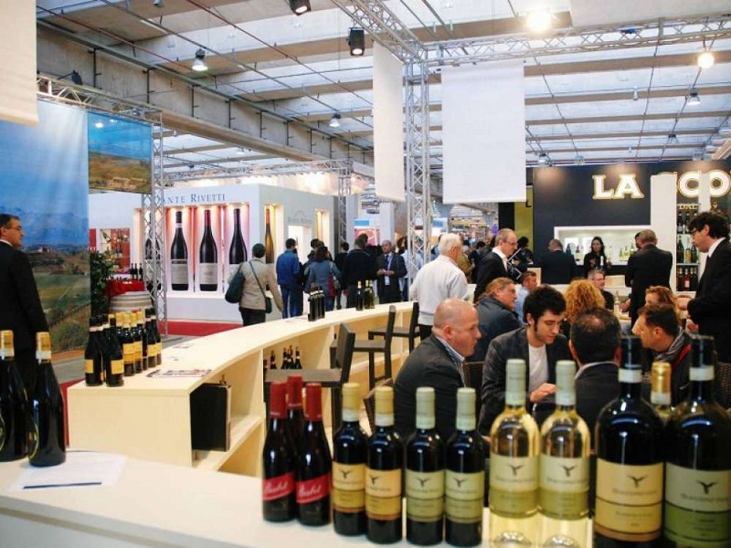 Veronafiere ha rinviato al 2022 l'edizione numero 54 di Vinitaly: confermata, per il 19 e 20 giugno prossimo a Verona, l’iniziativa “OperaWine”