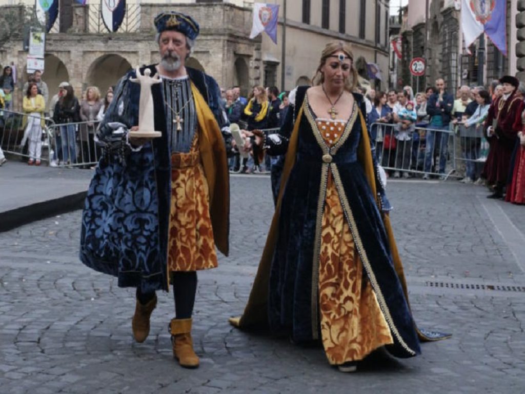 Dal 25 maggio al 16 giugno a Nepi, in provincia di Viterbo, torna il Palio dei Borgia: un tuffo nel Rinascimento tra rievocazioni storiche e buon cibo