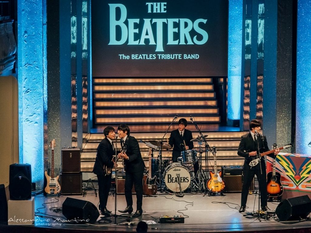 The BeaTers, la formazione più seguita al mondo tra i tributi ai Beatles, al Parco Appio: il 1° giugno un grande “happening” sulla più grande band della storia del rock