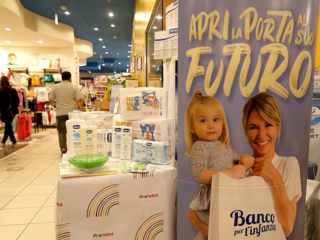 Torna l’iniziativa “Banco per l’infanzia” della Fondazione Mission Bambini che il 25 e 26 maggio in tutta Italia raccoglie prodotti di prima necessità per i bambini in difficoltà
