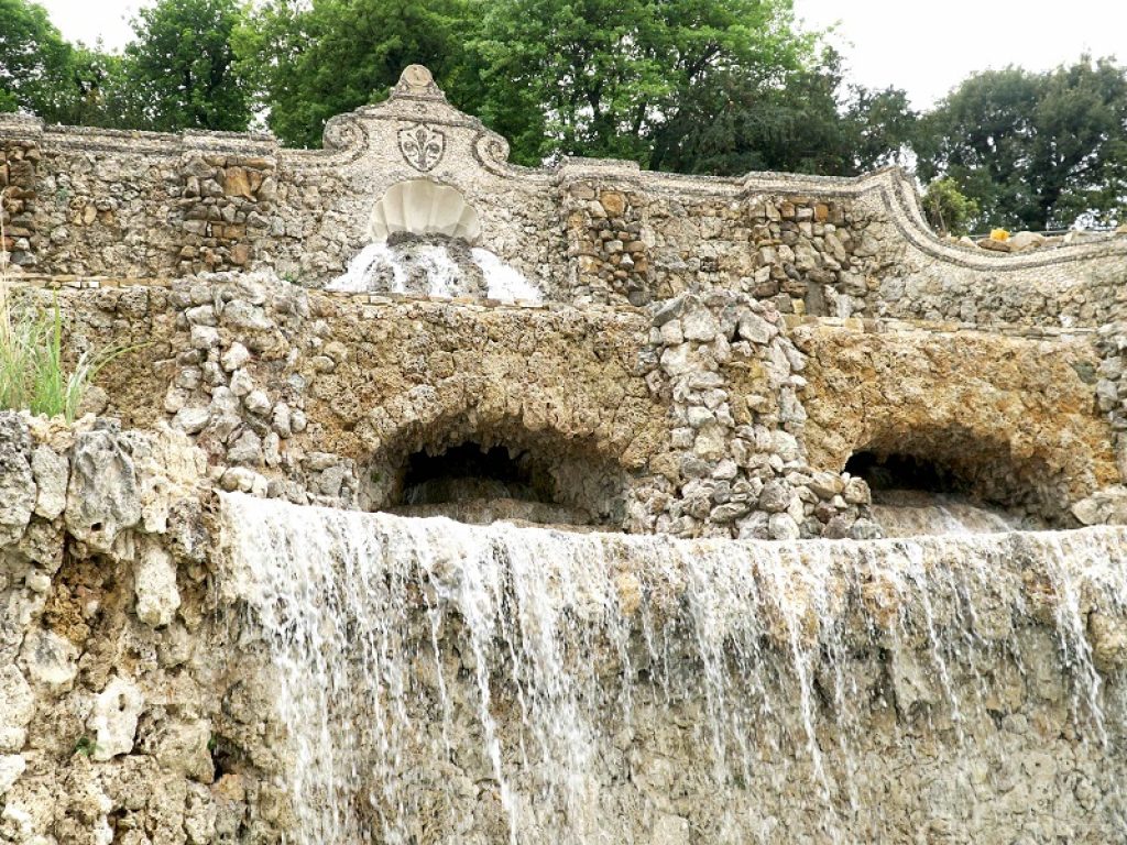 Un documentario racconta il Restauro delle Rampe: il video documenta la complessa operazione che ha fatto rivivere, dopo un secolo, il complesso realizzato da Giuseppe Poggi