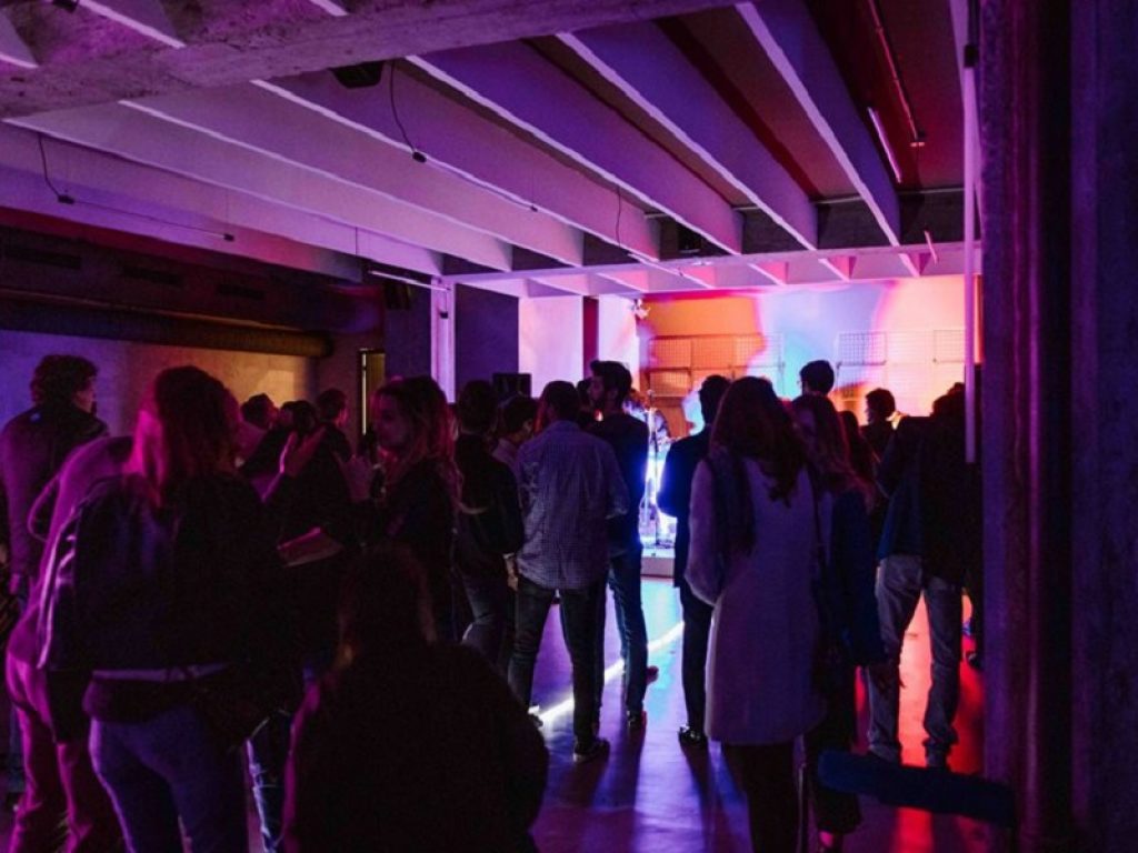 Il 10 e l'11 maggio l'Associazione Culturale Möbius presenta lo spettacolo teatrale "Radici" di e con Antonio Anzillotti De Nitto