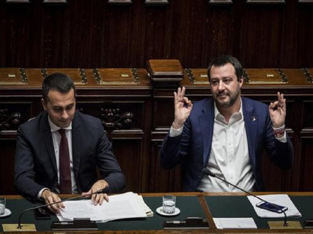 Di Maio ospite alla festa di Fratelli d'Italia ad Atreju: “Il reddito di cittadinanza non si può abolire. Meloni più affidabile di Salvini”