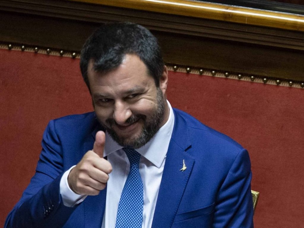 Sondaggio Dire-Tecnè: torna a crescere la Lega dopo settimane di flessione, per gli italiani continua a calare la fiducia nel Governo e nel futuro