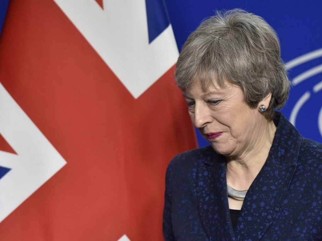 Il 7 giugno Theresa May lascia la guida dei conservatori, poi il nuovo premier che dovrà portare a termine la Brexit