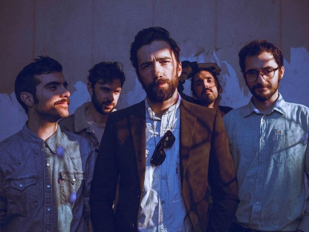 Prosegue senza sosta il Riverock Festival che venerdì 28 giugno porta gli Ex-Otago sul palco della Lyrick Summer Arena con una tappa del tour estivo “La Notte Chiama”