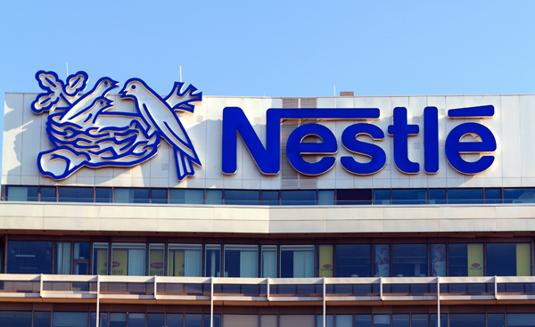 Lanciata la nuova strategia globale di Nestlé volta alla rigenerazione del suolo e della vegetazione entro il 2025