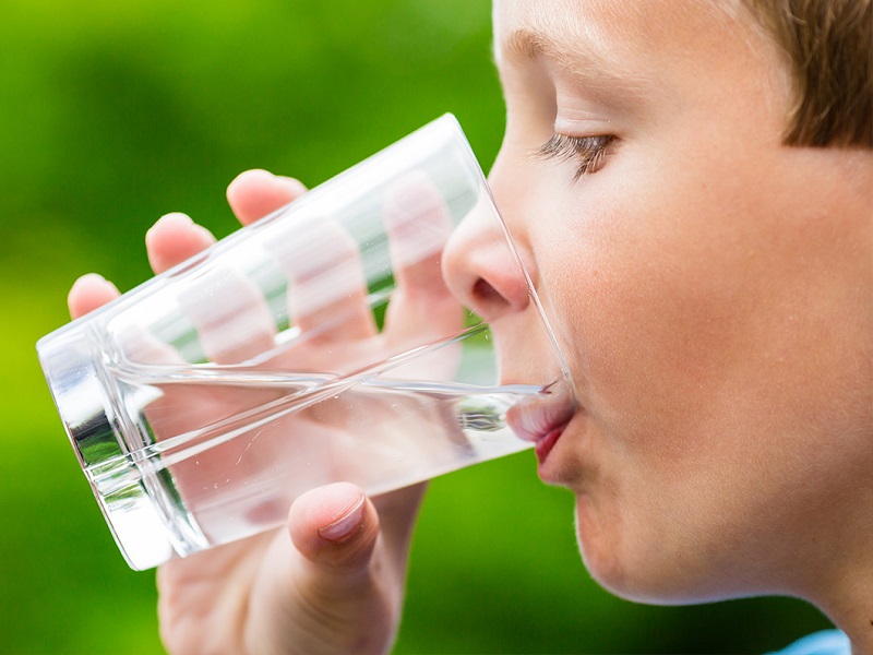 La Commissione per l'ambiente del PE ha approvato delle regole che migliorano ulteriormente la qualità, l’accesso all’acqua potabile e riducono i rifiuti di plastica