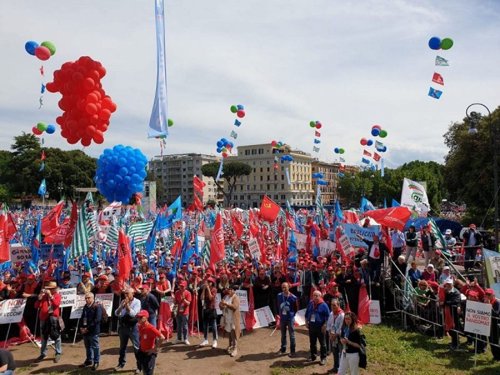 Pensioni, i sindacati al governo Draghi: “Inaccettabile ritorno a legge Fornero, pronti a iniziative”. Proposta una riforma del sistema pensionistico