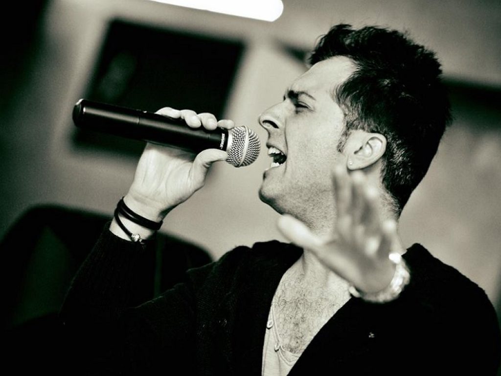 Tony Taurisano in radio con “Mi puoi salvare”, il nuovo inedito in collaborazione con Luca Sala e l’arrangiamento a cura di Sabatino Salvati