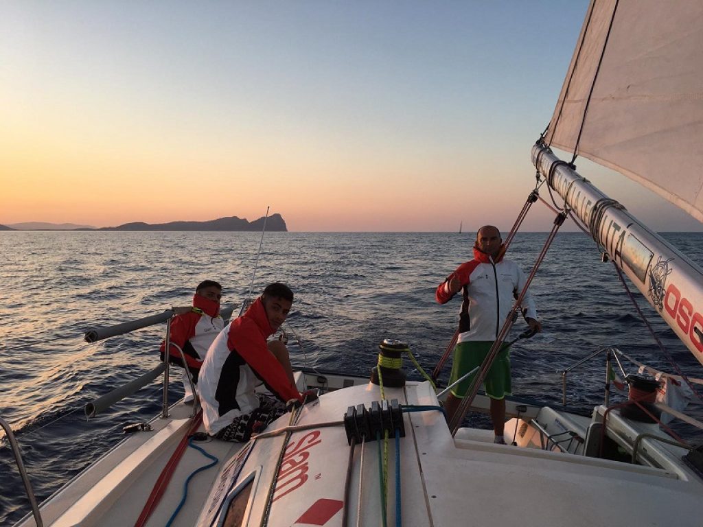 Prima regata a Cagliari per i ragazzi con problemi penali in affido a New Sardiniasail. Quando la vela può cambiare la vita