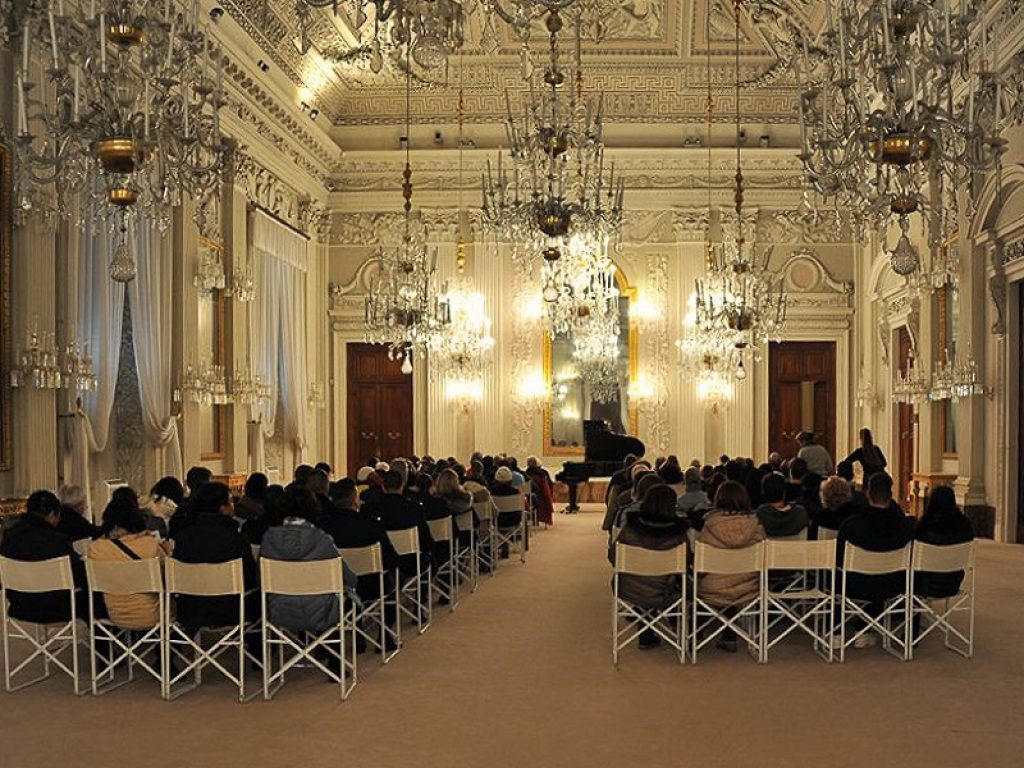 "In fuga dall'ingiusta pece. Un confronto tra due esuli": nella Sala Bianca di Palazzo Pitti rappresentazione dantesca il 21 e il 22 settembre alle 16,45