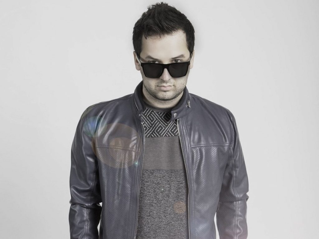 Venerdì in radio "Touch me", il nuovo brano di Francesco Giglio, Nawaim, Madras con il featuring del rapper statunitense FLo Rida. Online anche il videoclip