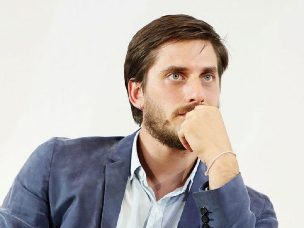 Luca Marinelli sarà Diabolik nel nuovo film dei Manetti Bros. Nel cast anche Miriam Leone, che interpreterà l’affascinante Eva Kant, e Valerio Mastandrea nei panni dell’ispettore Ginko