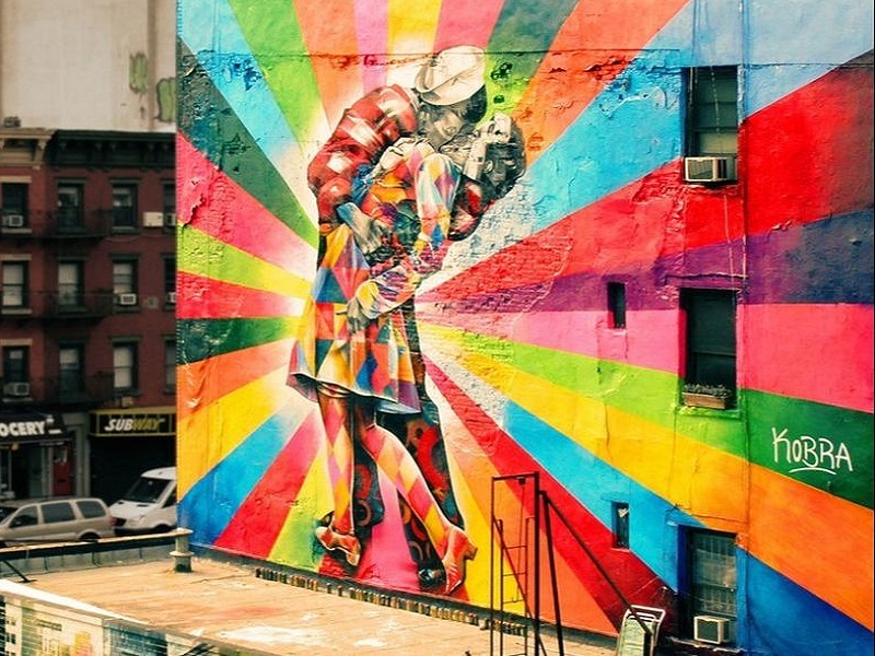 La creatività si ottiene grazie alle onde cerebrali alfa: lo rivela una ricerca pubblicata su Proceedings of the National Academy of Sciences