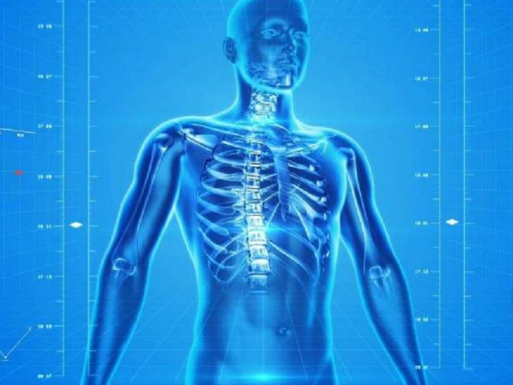 Malattie scheletriche rare: i pazienti attendono nuovi farmaci come denosumab, vosoritide e palovarotene in fase di sperimentazione in studi di Fase III