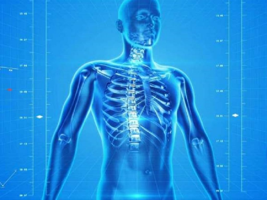 Malattie scheletriche rare: i pazienti attendono nuovi farmaci come denosumab, vosoritide e palovarotene in fase di sperimentazione in studi di Fase III