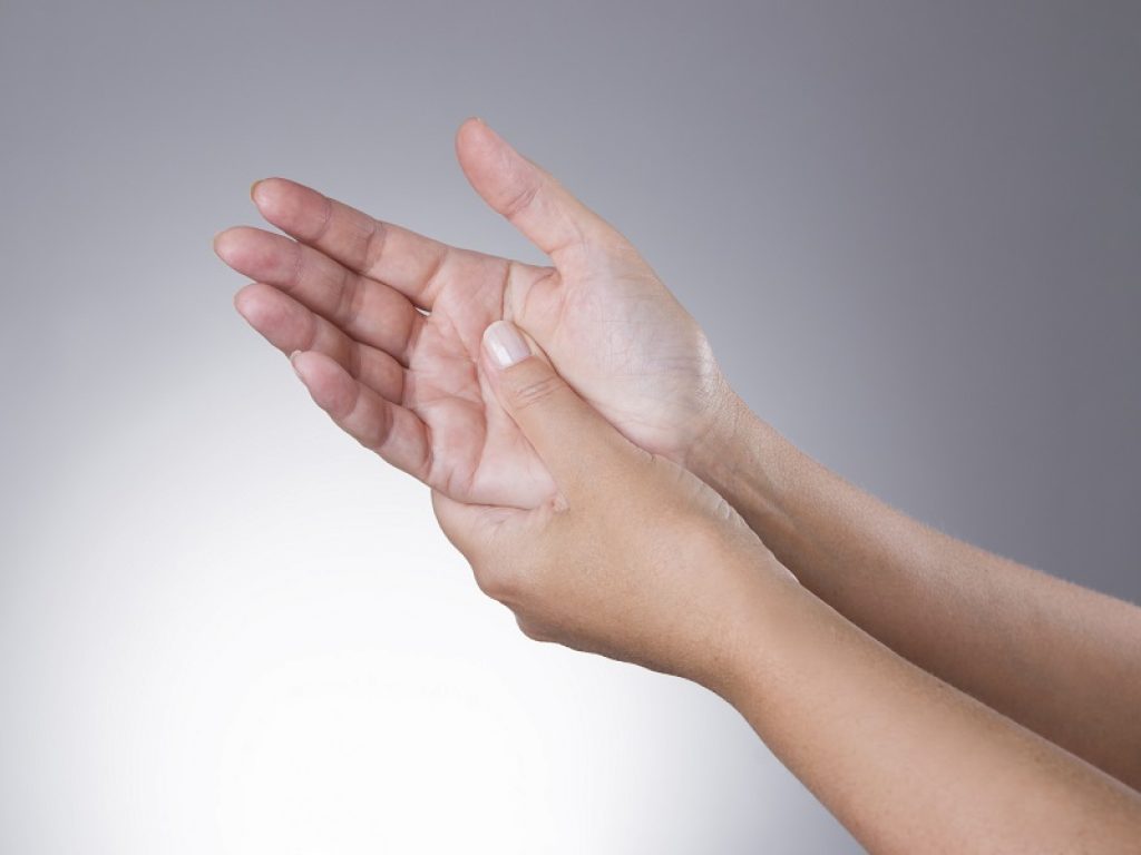 Sindrome del tunnel carpale: uno studio danese conferma la forte associazione tra la patologia e il rischio di futura diagnosi di amiloidosi