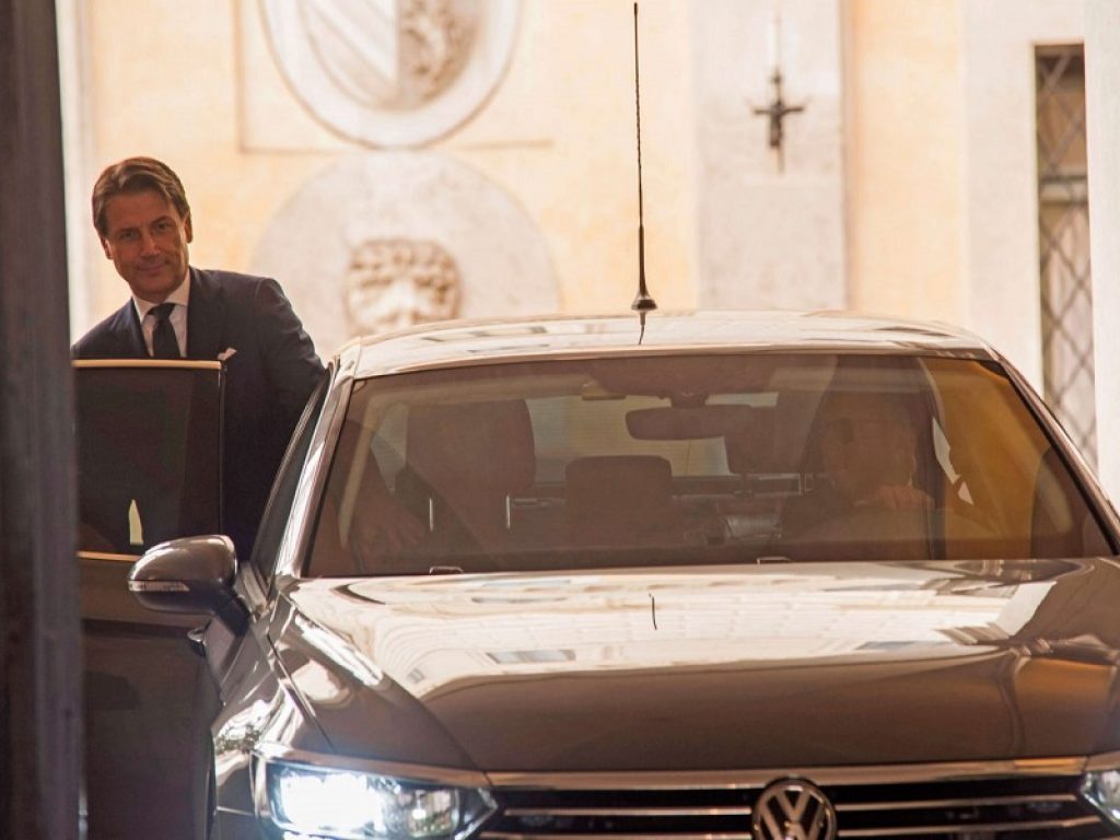 Governo, Conte sale al Colle per un colloquio a sorpresa con Mattarella. Ieri la riunione del presidente del Consiglio incaricato con esponenti del Pd e del M5s