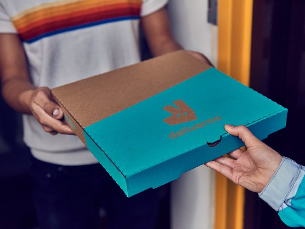 Rimettersi in gioco e uscire dalla comfort zone, anche a tavola. Questo, segno per segno, il tema del food oroscopo per il 2022 di Deliveroo