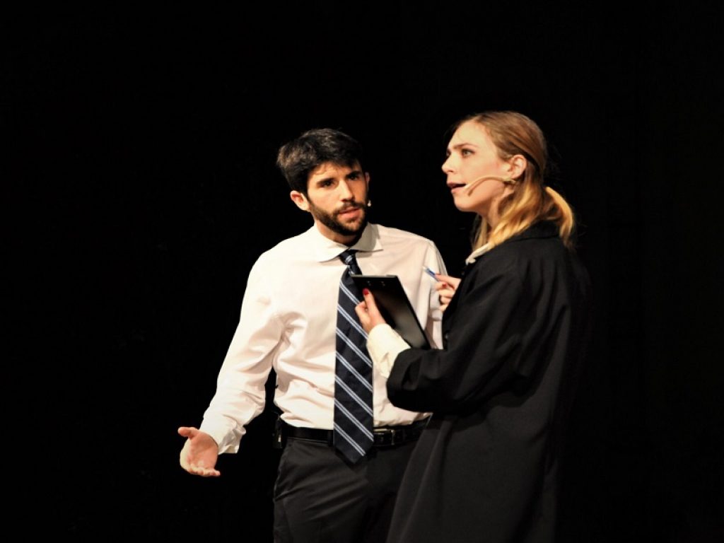 Giovanni Libeccio sul palco del Teatro Cometa Off dal 27 al 29 settembre con Click Clock, dramma in atto unico ambientato in un "non luogo"