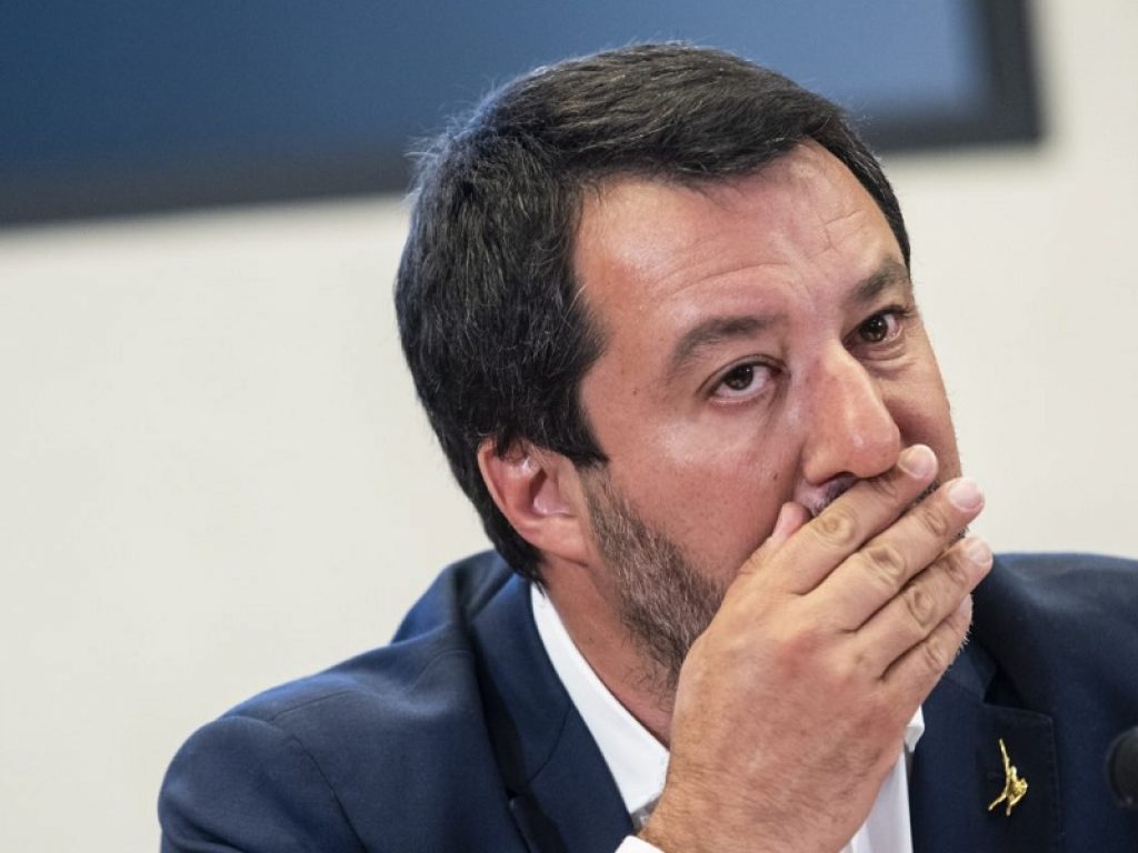 Caso Gregoretti, lunedì il voto su Salvini. Casellati decisiva vota con la destra, il Pd attacca: “Mostra il suo vero volto”