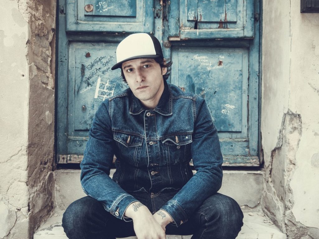 Da oggi sarà possibile effettuare il pre-order di "Bouganville", il nuovo disco di Luca Dirisio in uscita il 25 ottobre