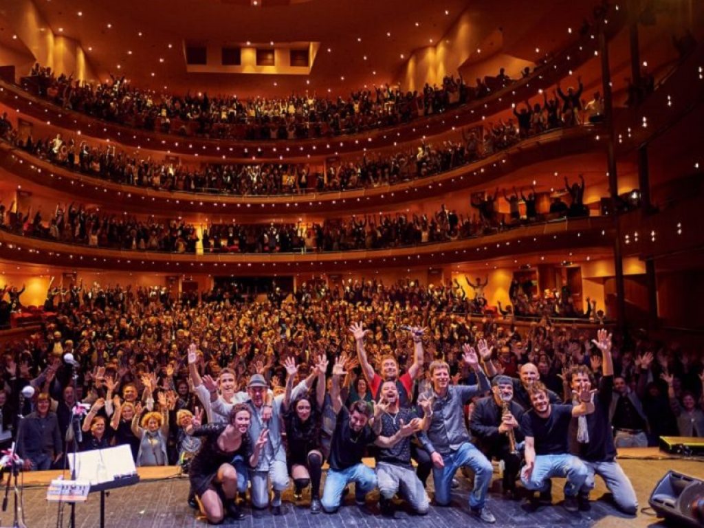 Con Canto Libero a Spoleto un viaggio nelle canzoni di Lucio Battisti: appuntamento dal 16 novembre al Teatro Nuovo Gian Carlo Menotti nell'ambito della stagione Tourné 2019/2020