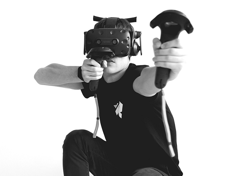 Il 29 novembre 2019 apre VRUMS (Virtual Reality Rooms Italia) a Bologna: è il primo centro in Italia per la promozione e lo studio della Realtà Virtuale