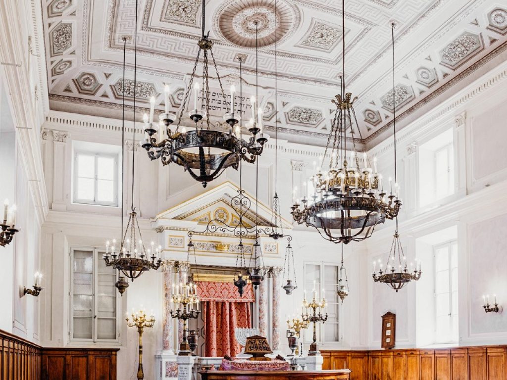 Gradazioni di luce. Geografie di sguardi tra storia e contemporaneità: dopo il successo riscosso a Singapore il progetto arriva alla Fondazione Dino Zoli di Forlì