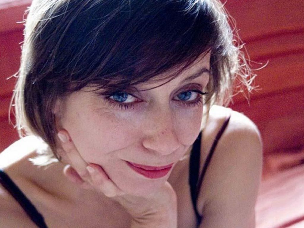 “Sex & Detriti – Amori & Altre Sventure” di Patty Olgiati arriva al Teatro Ivelise sabato 19 ottobre alle ore 21.00 e domenica 20 ottobre alle ore 19.00