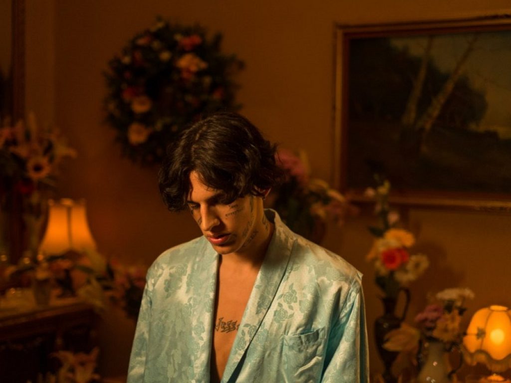 L’EPD’AMORE di Young Signorino: un viaggio allucinato, distorto e rinascimentale del trapper di Cesena. Cinque tracce disponibili in streaming da oggi.