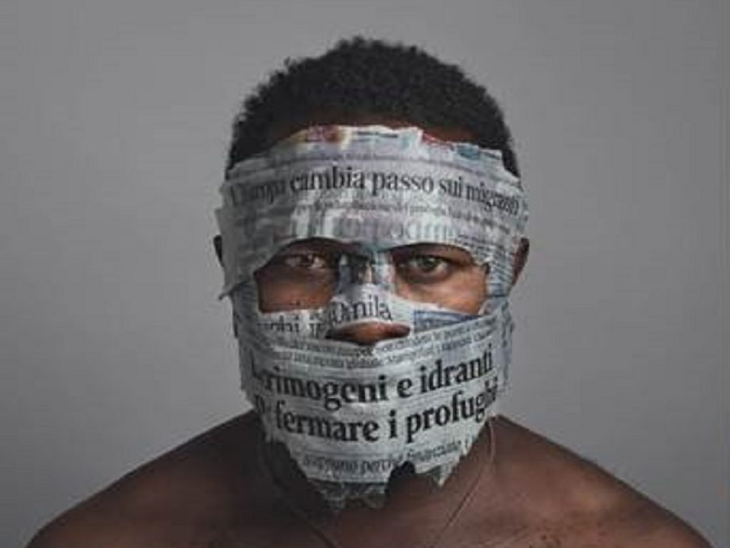 Vero e Falso: dal 9 ottobre al  9 novembre 2019 la mostra fotografica di Niko Giovanni Coniglio alla Galleria di Arte Moderna e Contemporanea di San Gimignano