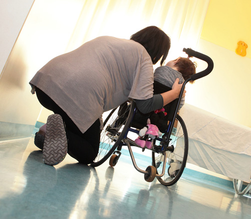 Atrofia muscolare spinale (SMA). nuovi dati evidenziano benefici e sicurezza a lungo termine con la terapia genica onasemnogene abeparvovec