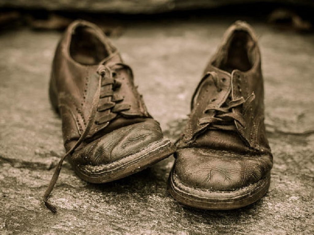 Riciclare scarpe vecchie: un concorso per le scuole promosso da AssocalzaturificiItaliani premia le migliori idee eco-sostenibili