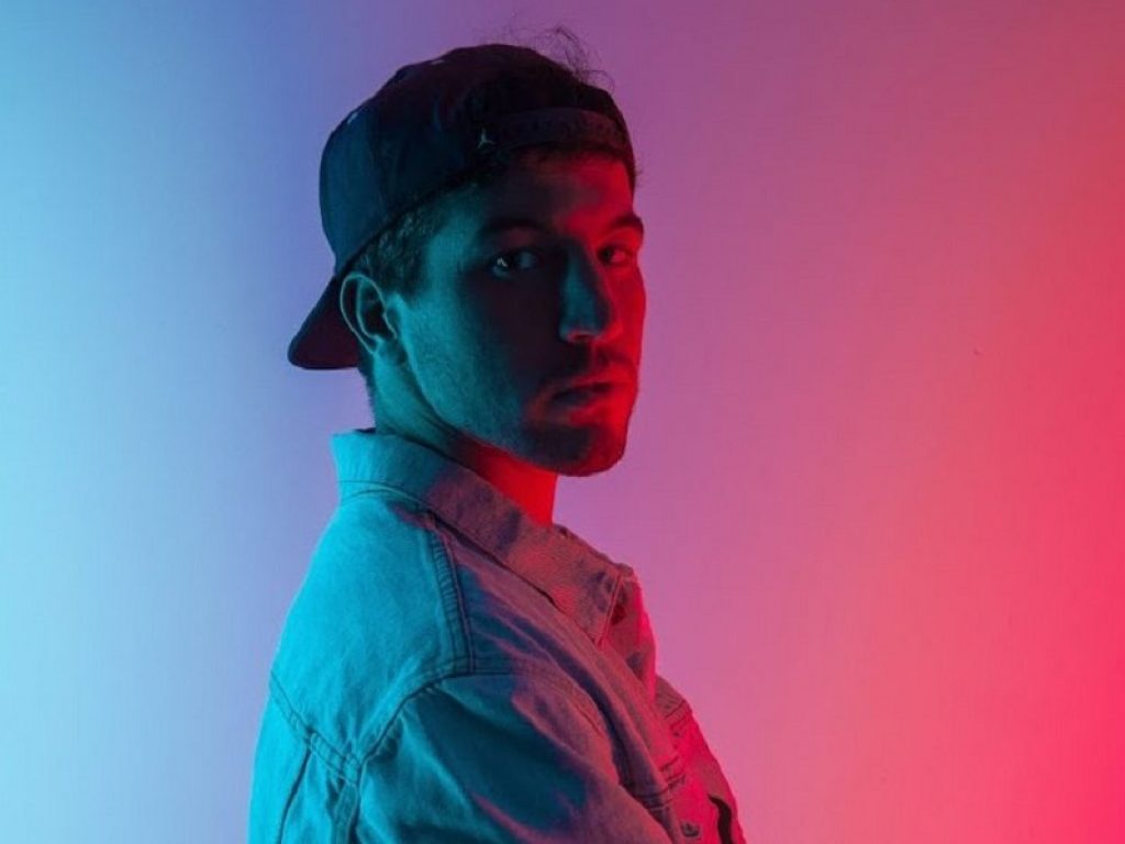 Federico Baroni torna live a Roma: appuntamento il 29 novembre al Wish List Club di Roma. Un concerto e tante sorprese che saranno svelate nei prossimi giorni