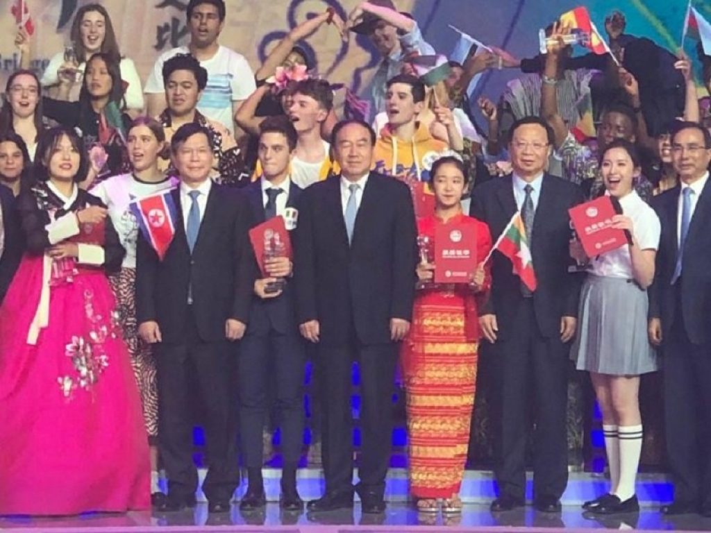 Chinese Bridge: Iacopo Germolè, studente del Liceo Scientifico Internazionale del Convitto Nazionale di Roma, si è classificato al primo posto nel mondo