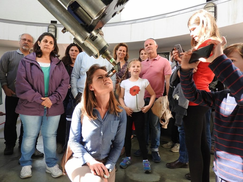 L'11 novembre il transito di Mercurio sul disco solare: l’Istituto nazionale di astrofisica propone al pubblico e alle scuole osservazioni guidate al telescopio