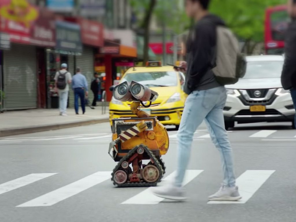 I personaggi Pixar prendono vita per le strade di New York