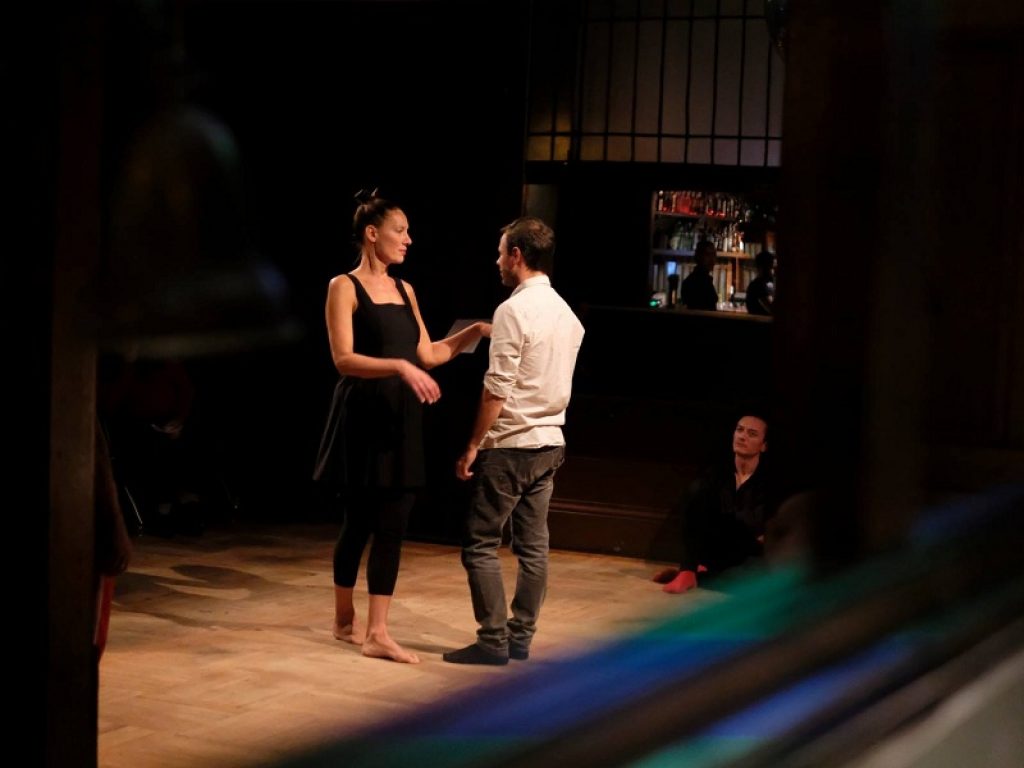 Your Name Is Orlando, testo scritto e diretto da David Desoras, con Yves Chedemois, Stephane Couturas, David Desoras e Alexandra Fadin, in scena all'Off Off