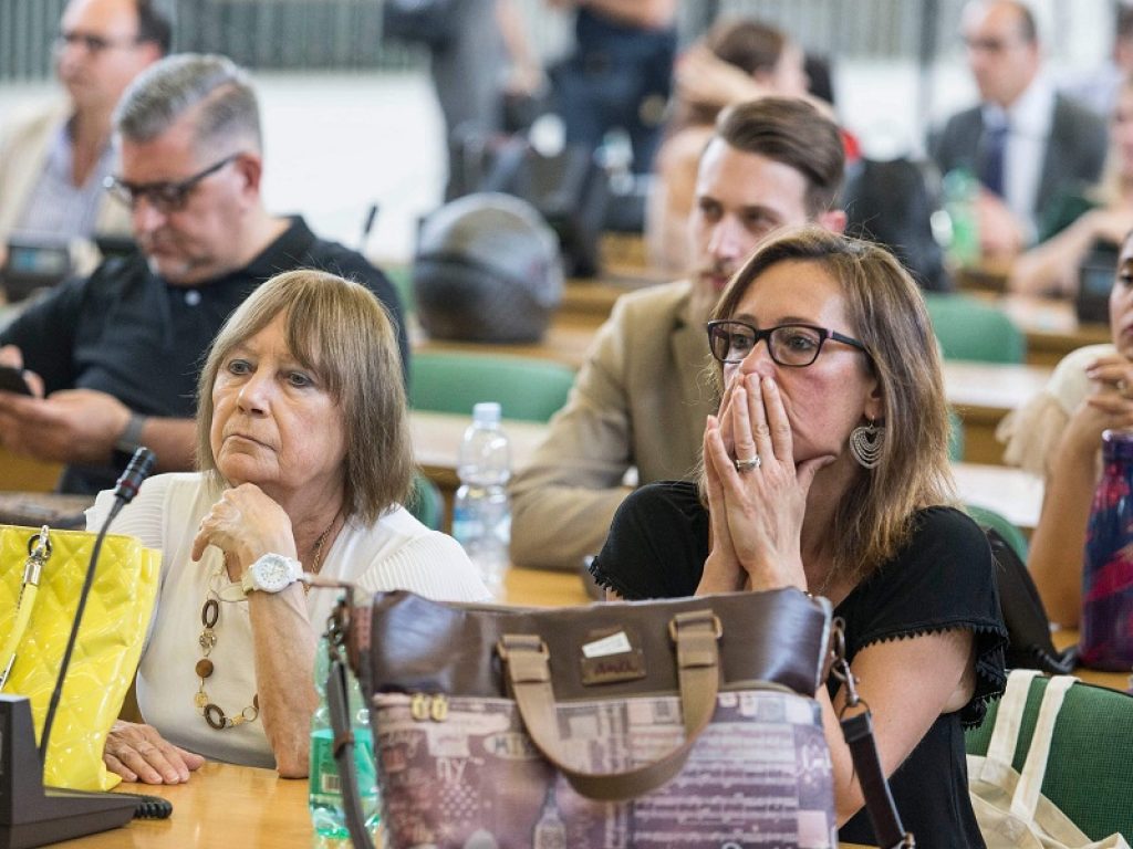 Ilaria Cucchi: “Querelo Salvini, lo devo a mio fratello”. La sorella del geometra ucciso a Roma: "Che i leoni da tastiera si scatenino pure, io vado avanti"