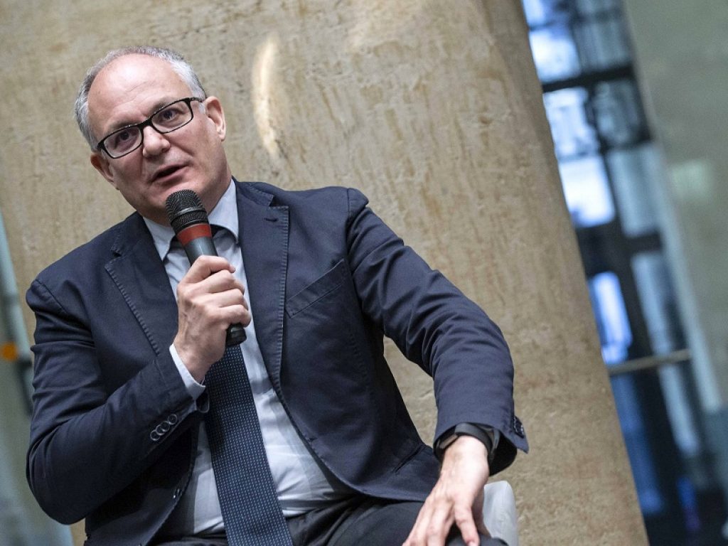 Il ministro dell'Economia Gualtieri: asili nido gratis dal 1° gennaio, tasse giù per 7 miliardi. Uecoop denuncia: nelle strutture c'è posto solo per 1 bambino su 4