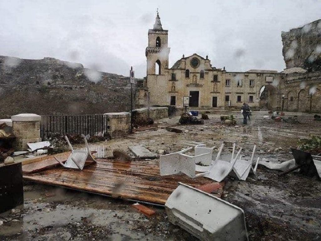 Il maltempo costa caro: la Protezione Civile chiede all’Unione europea 5,6 miliardi per riparare i danni tramite l'attivazione del fondo di solidarietà contro le catastrofi naturali
