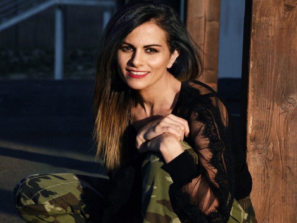 Antonella Bucci fa il bis per Natale lanciando in radio, in tutti gli store e piattaforme digitali i singoli "Feliz Navidad" e “The Game Of Life”. I proventi della vendita dei brani saranno devoluti a PARENT PROJECT aps