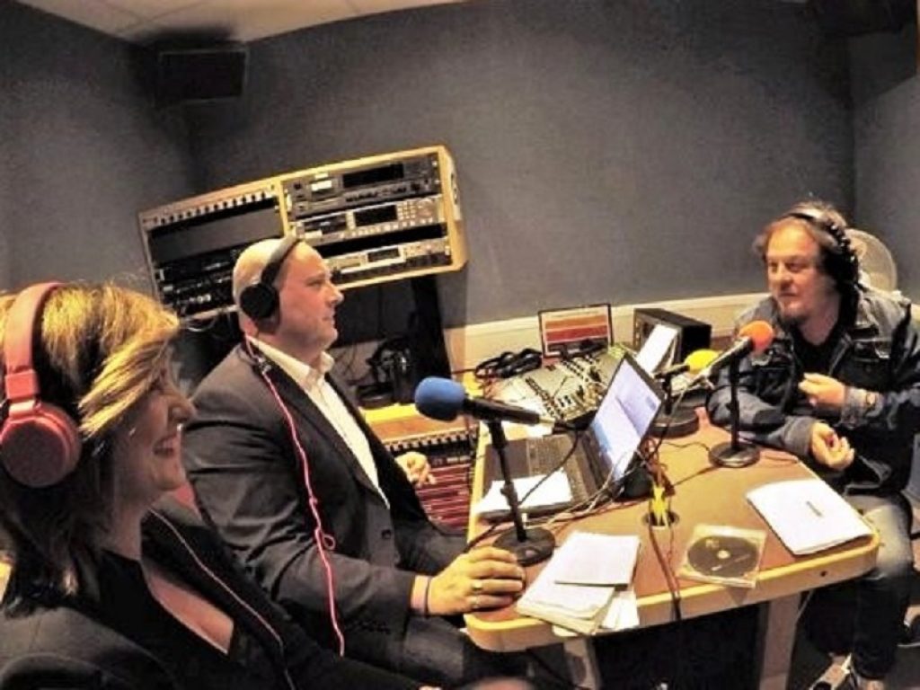 LondonONEradio: per la  prima radio italiana a Londra, guidata da Philip Baglini Olland, dopo un 2019 con ascolti in crescita il 2020 si apre con nuove sfide in arrivo