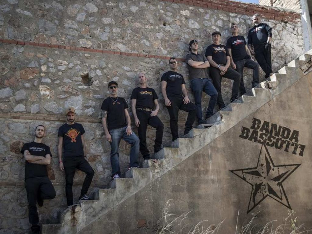 La Banda Bassotti dal vivo il 14 Dicembre a Largo Venue: un concerto per ricordare Sigaro a un anno dalla scomparsa