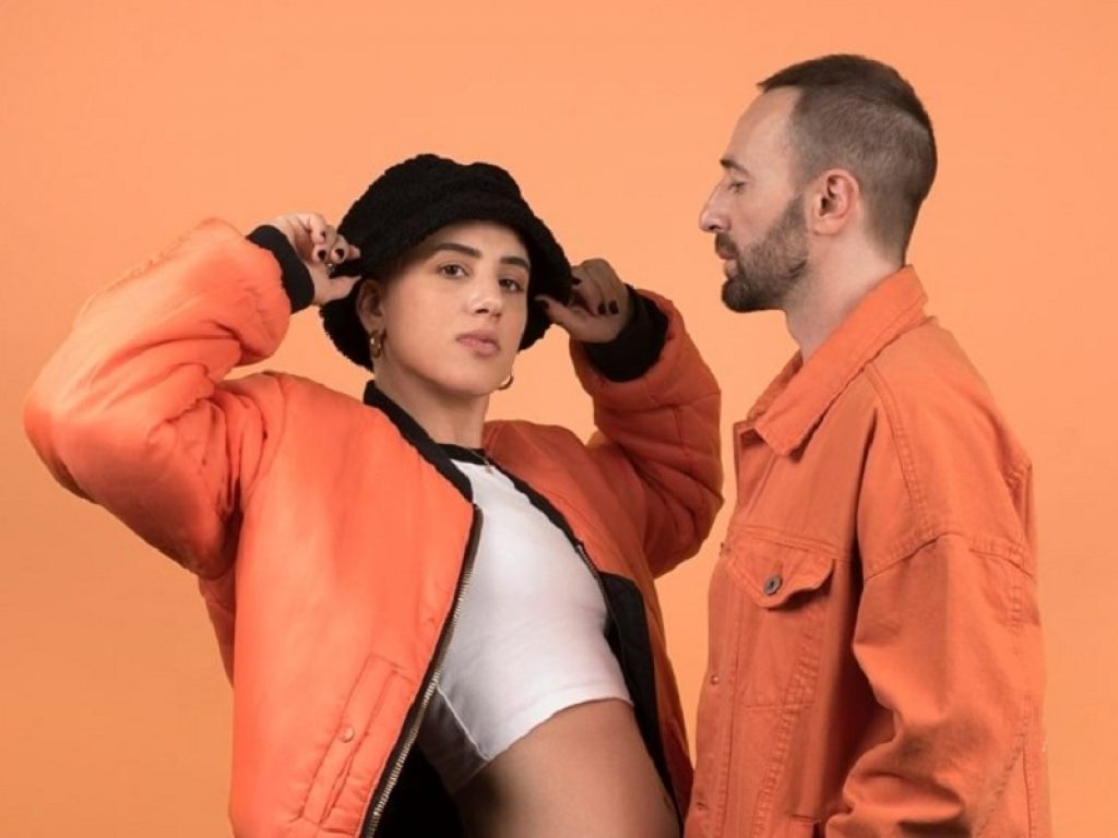 Disponibile online su YouTube la live session di "Zombie al Carrefour" dei Coma Cose prodotto da Jungle con la direzione creativa del duo e di Francesco Perrone