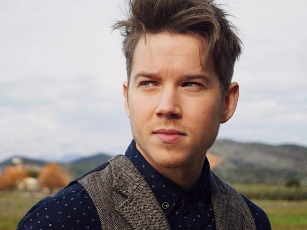 “Il liceo classico deve morire”, parola di Luca Murphy in libreria con una testimonianza ironica e autobiografica di un classicista pentito